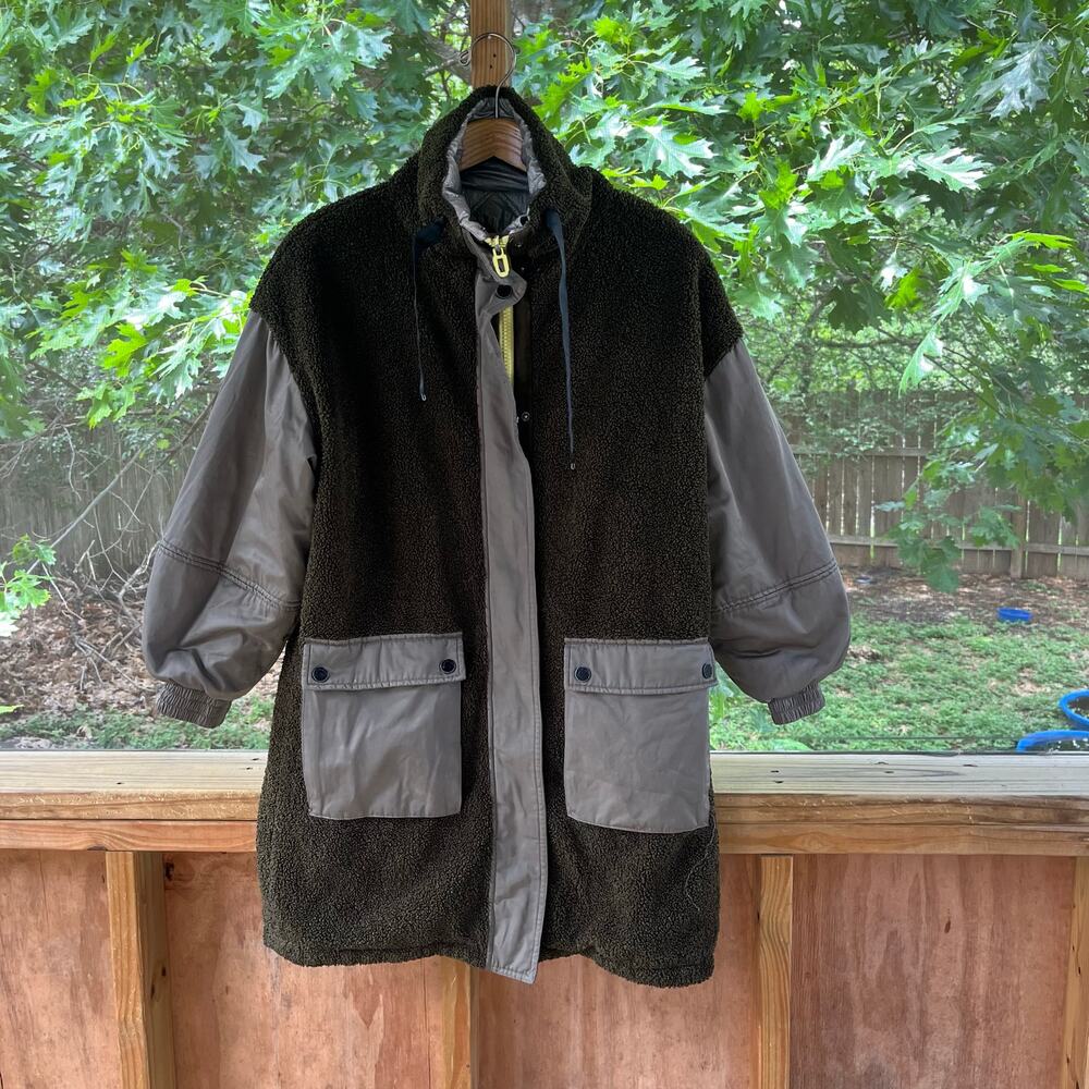 Dualist Women's Charlie Olive Fleece And Metallic Reservable Coat Size T1 (S)